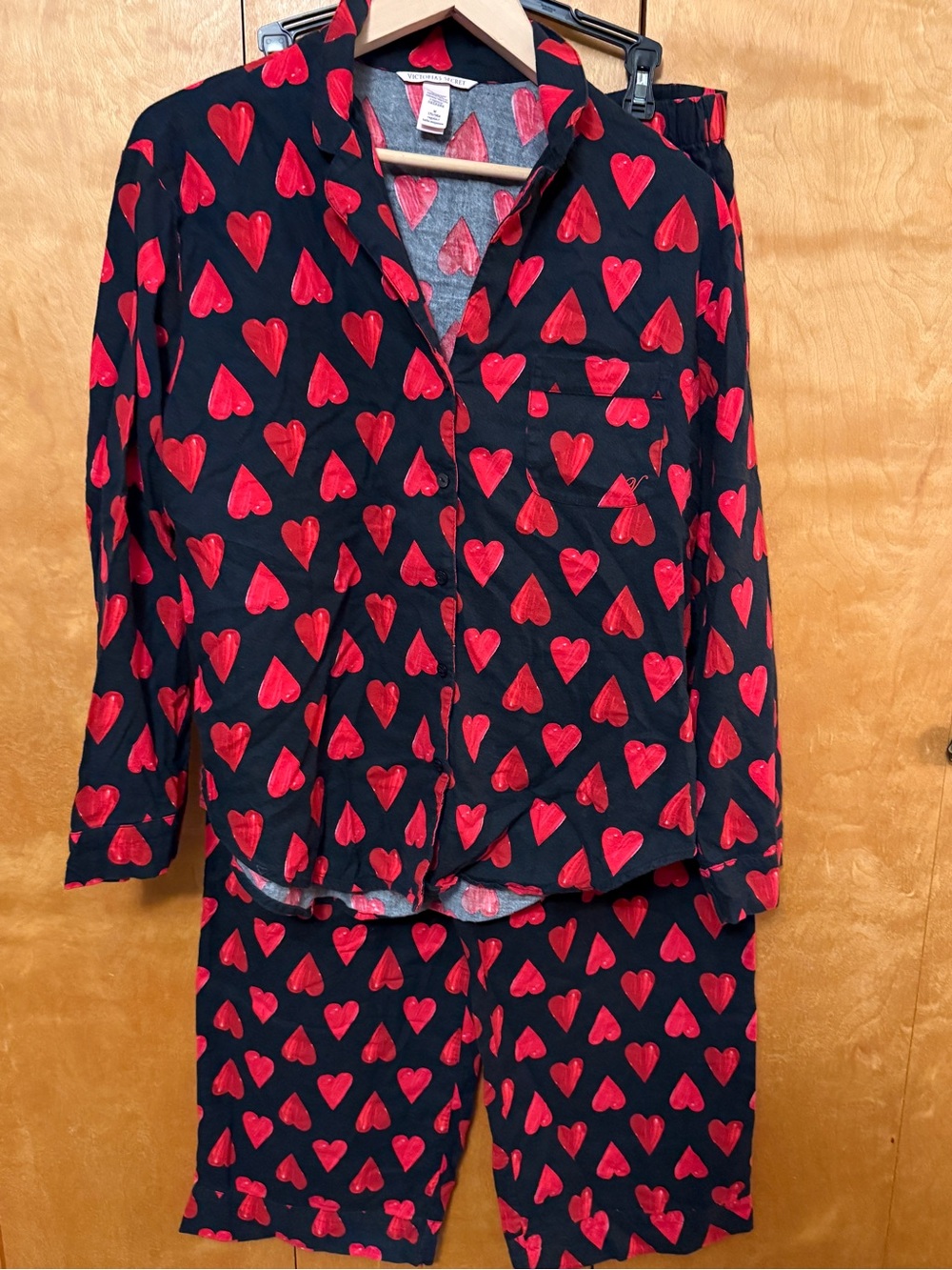 Victoria's Secret Black Red Heart Flannel Pajama Set size women medium